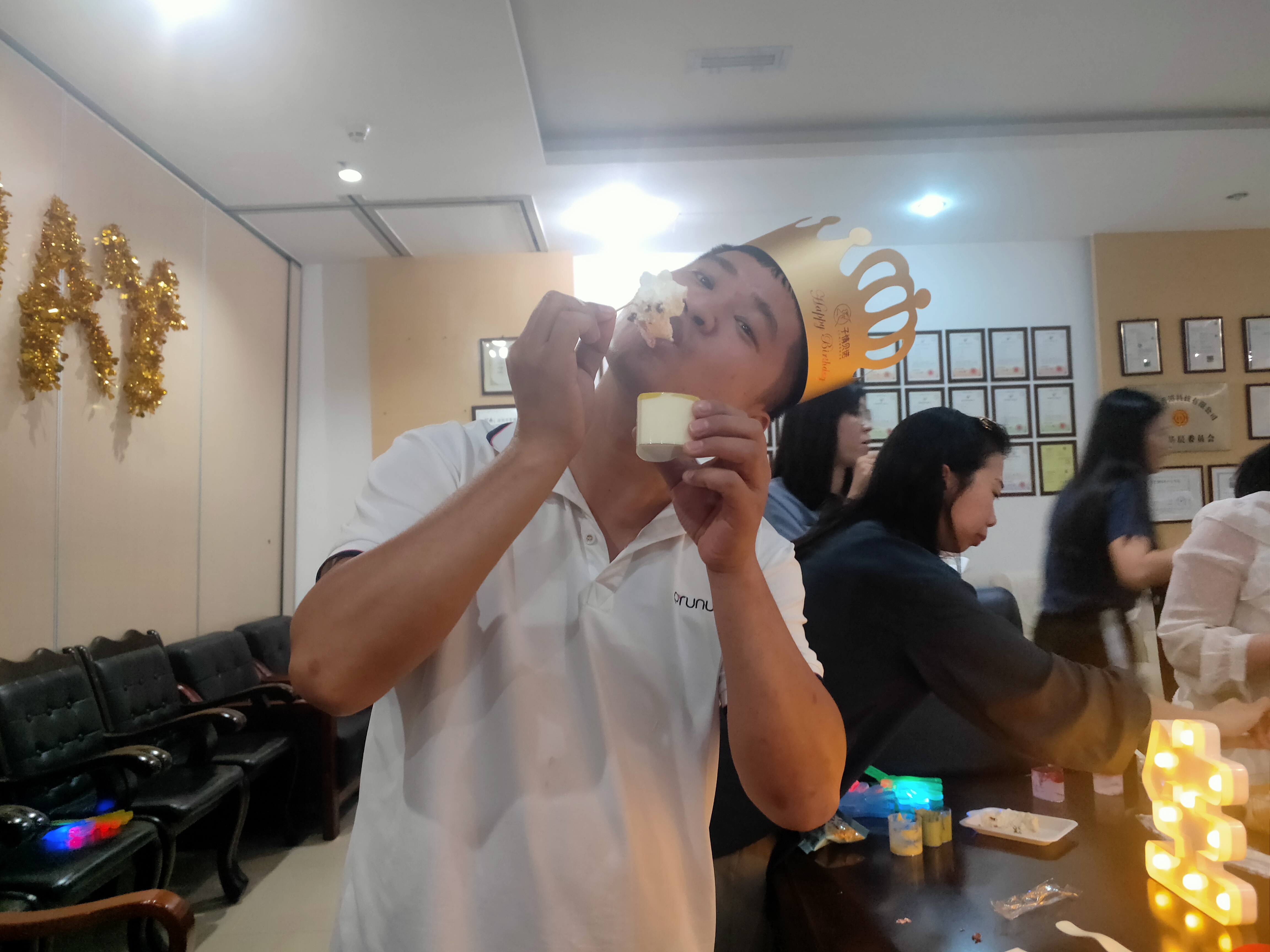 尊时凯龙·(中国区)人生就是搏!